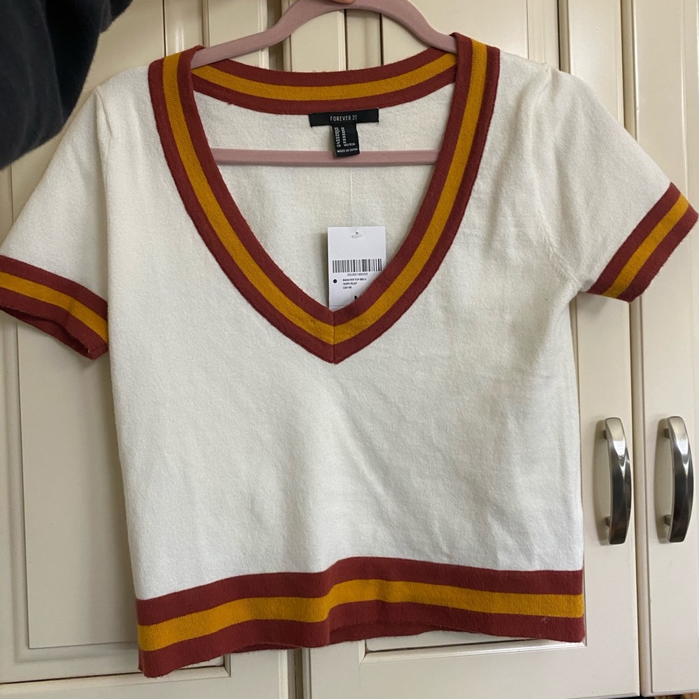 Forever 21 medium v neck crop top